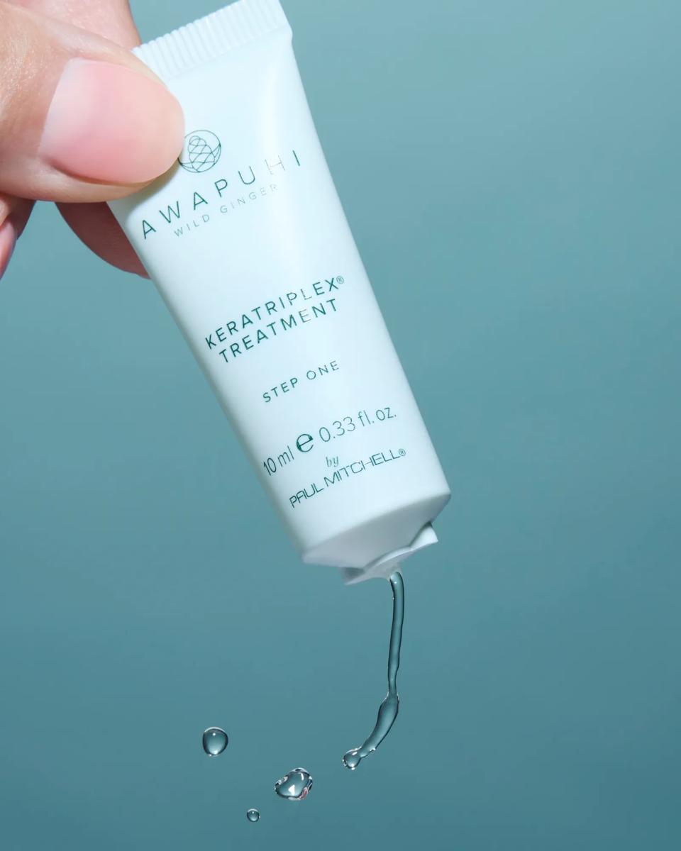 image of Awapuhi Wild Ginger KeraTriplex Treatment